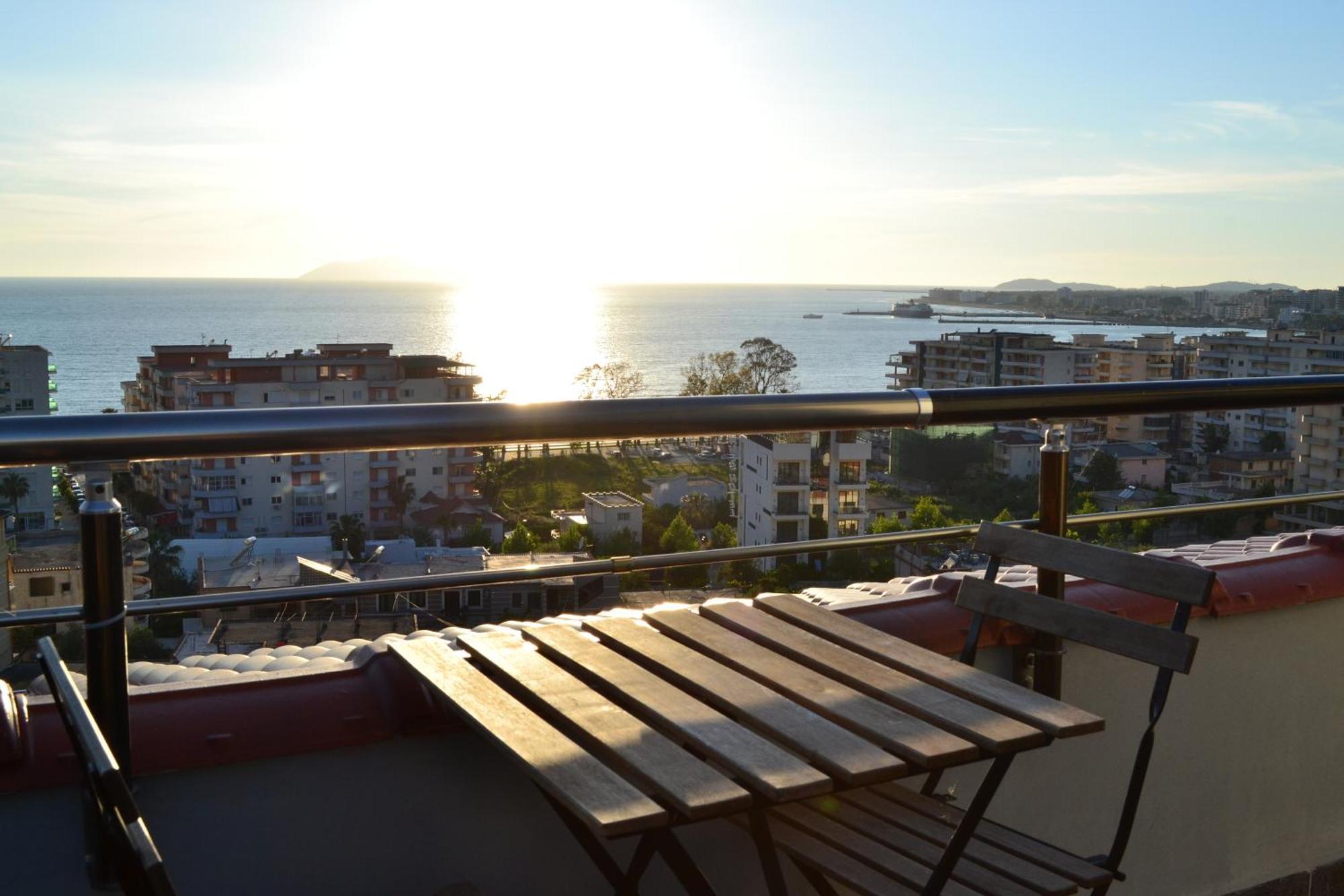 Seaview Penthouse Terrace & Garage Διαμέρισμα Vlorë Εξωτερικό φωτογραφία
