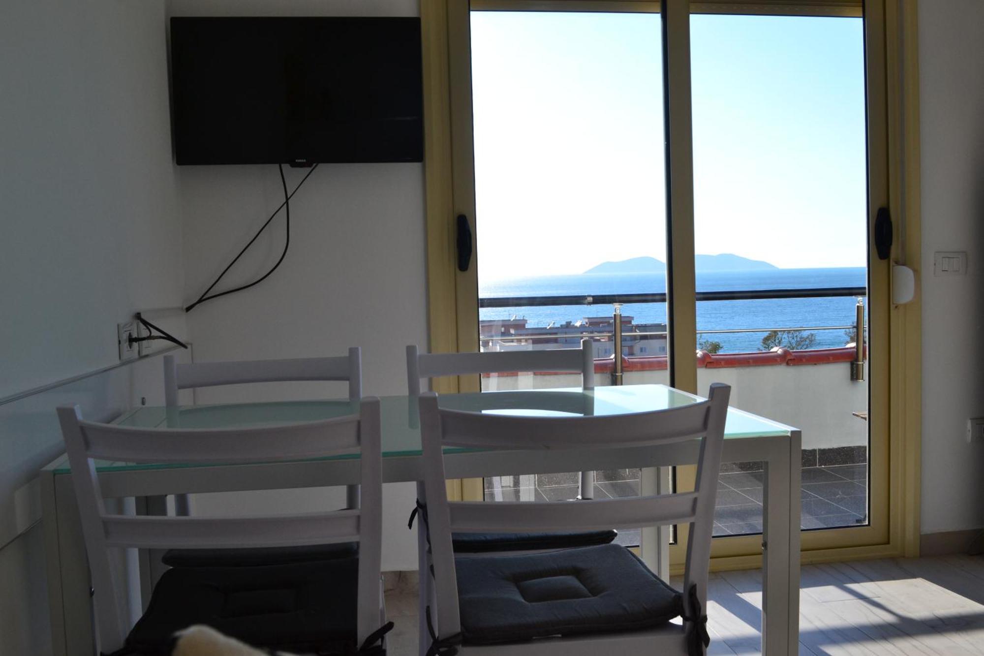 Seaview Penthouse Terrace & Garage Διαμέρισμα Vlorë Εξωτερικό φωτογραφία