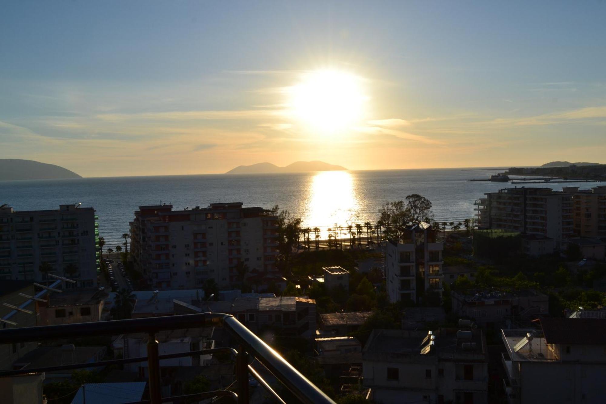 Seaview Penthouse Terrace & Garage Διαμέρισμα Vlorë Εξωτερικό φωτογραφία